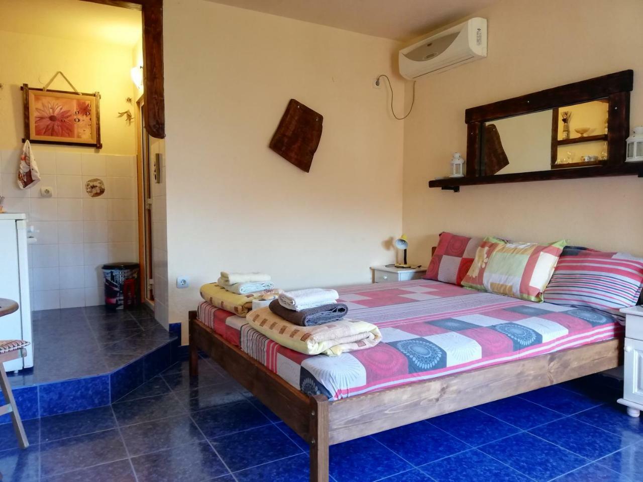 Guest House Fanny ซิเนโมเร็ท ภายนอก รูปภาพ